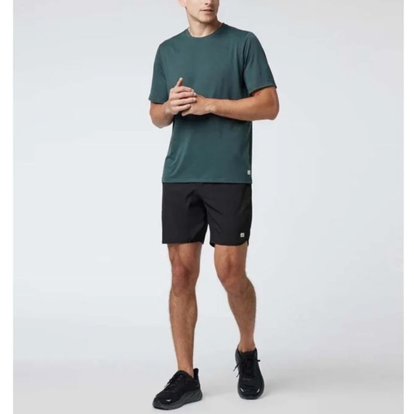 Vuori Mens Shirt Current Tech Tee Grove Green Size Medium - Picture 3 of 8